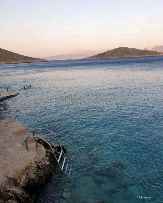 Villa Little Karafillias Chalki House Exterior foto