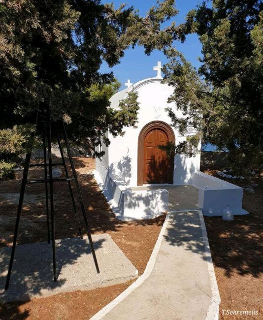 Villa Little Karafillias Chalki House Exterior foto